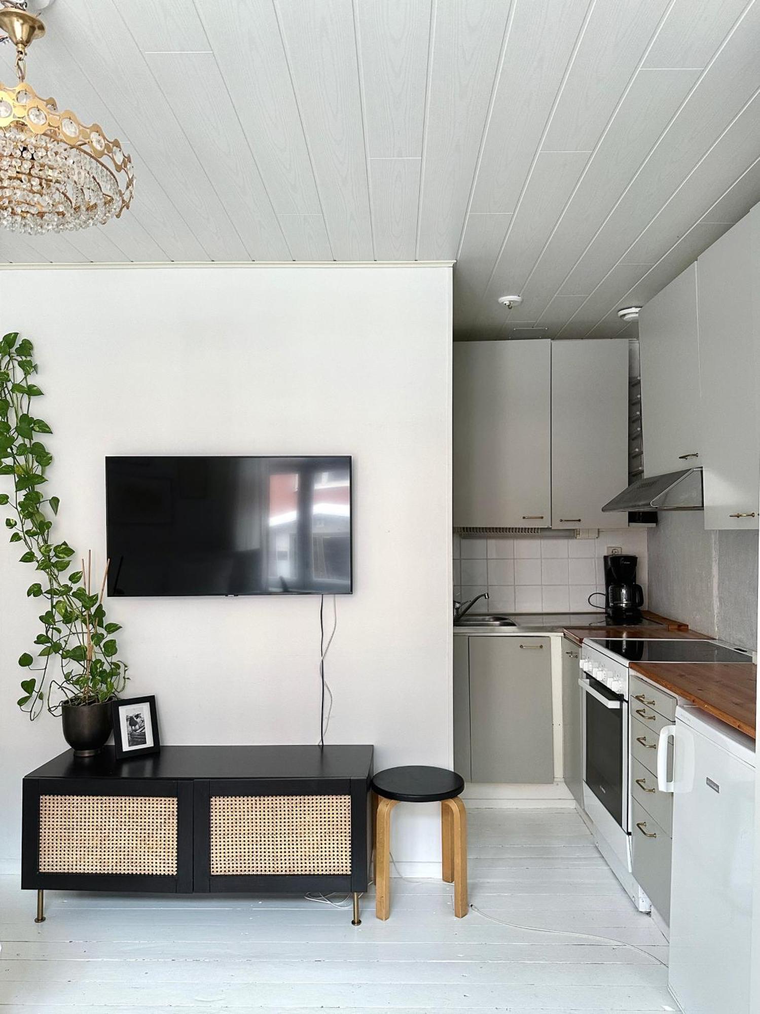 Wooden House Studio With Shared Garden Helsinki Buitenkant foto